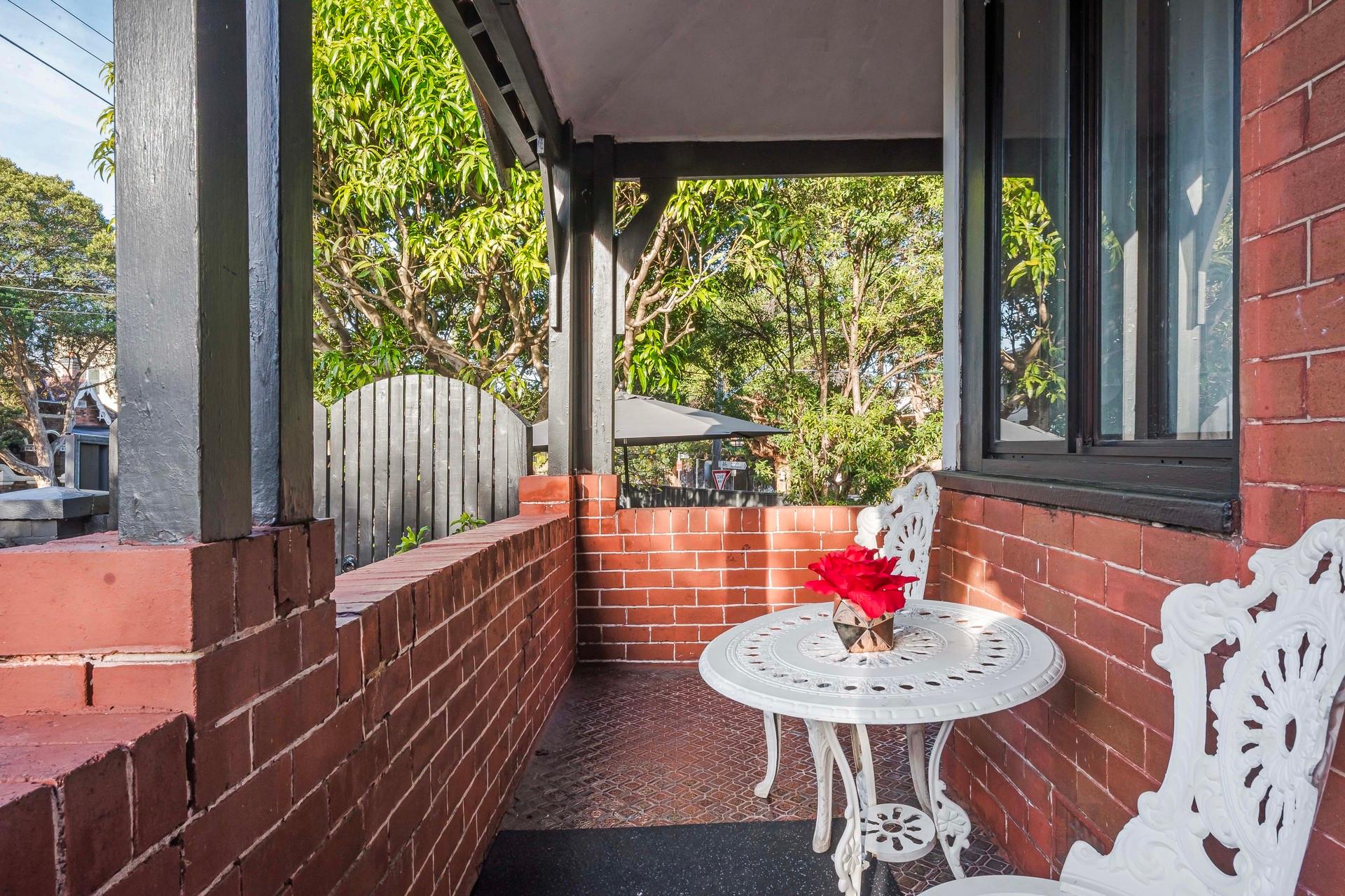 1 Douglas Street, Stanmore - Thumbnail 2