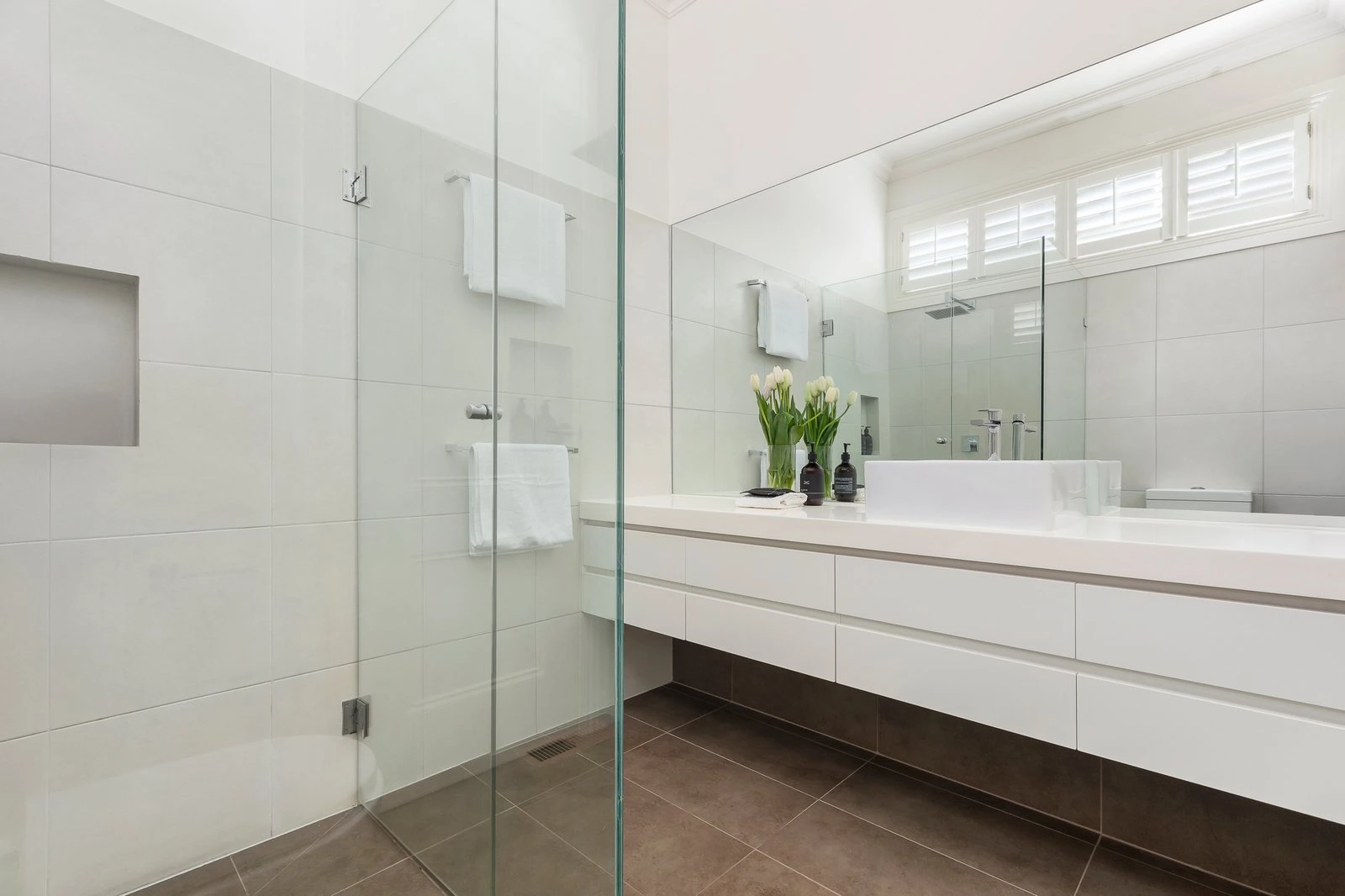 4 Emo Road, Malvern East, 3145