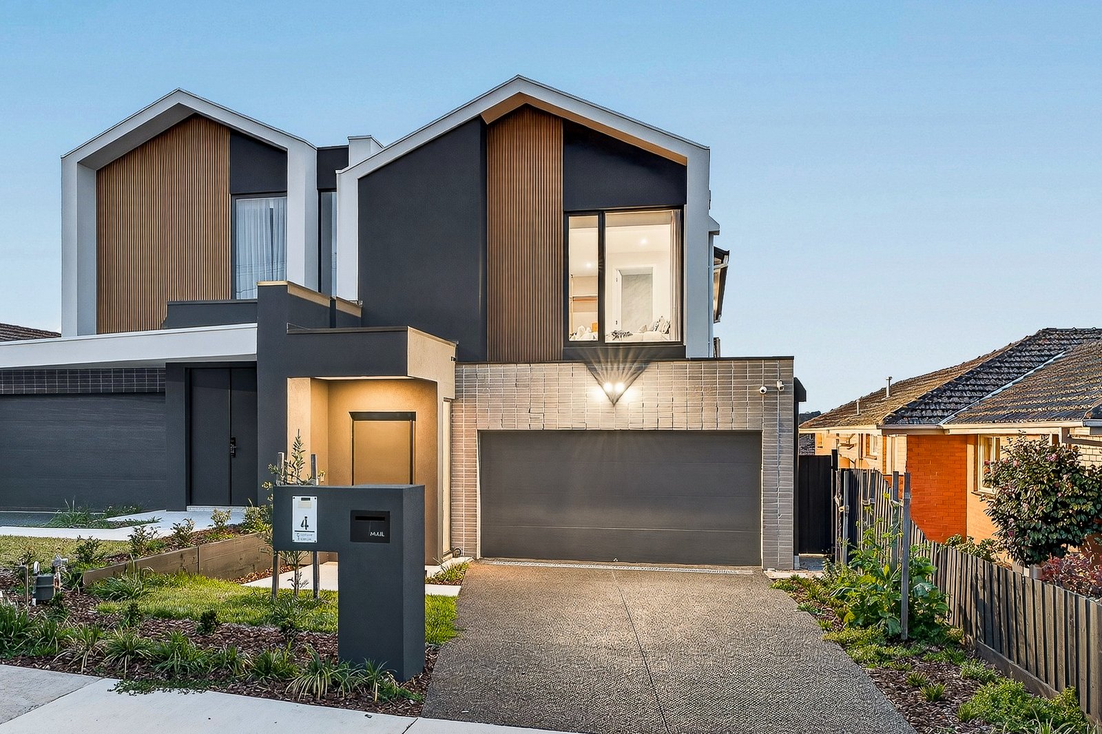 4 Glenfern Avenue, Doncaster, 3108