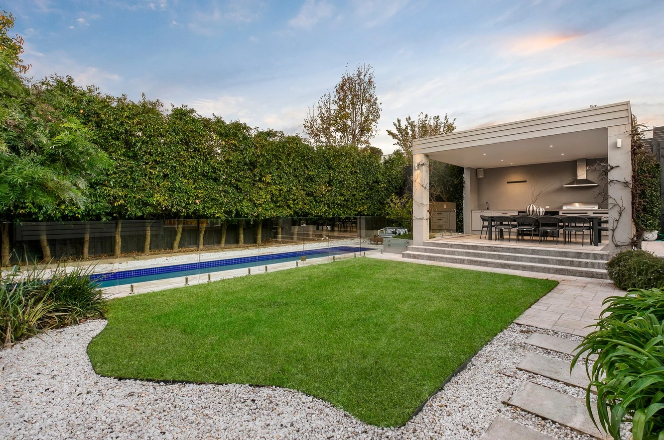 4 Greendale Road, Glen Iris, 3146