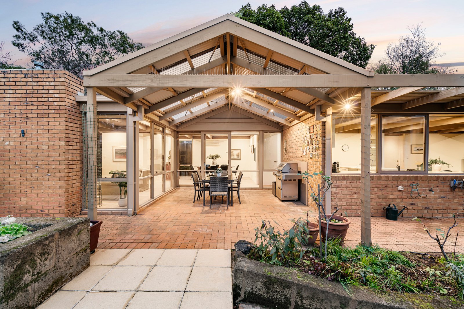 4 Loch Street, Surrey Hills, 3127