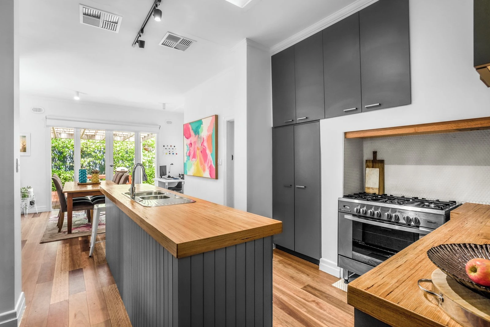 4 Rooding Street, Brighton, 3186