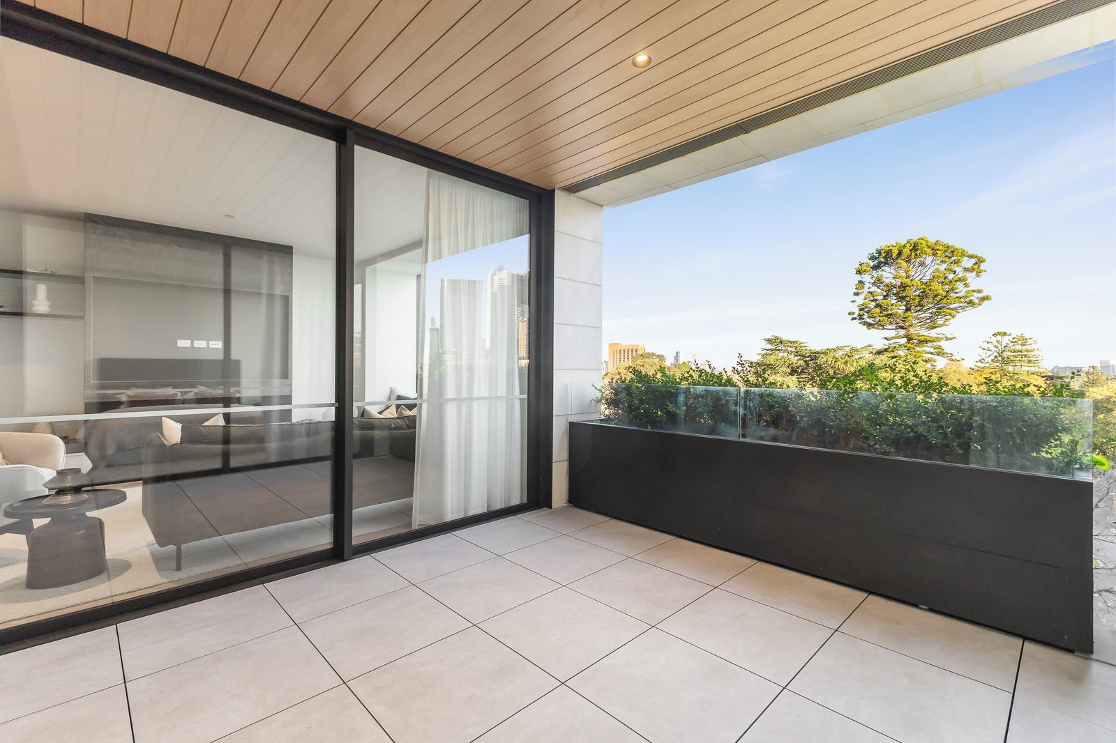 403/380 Albert Street, East Melbourne, 3002