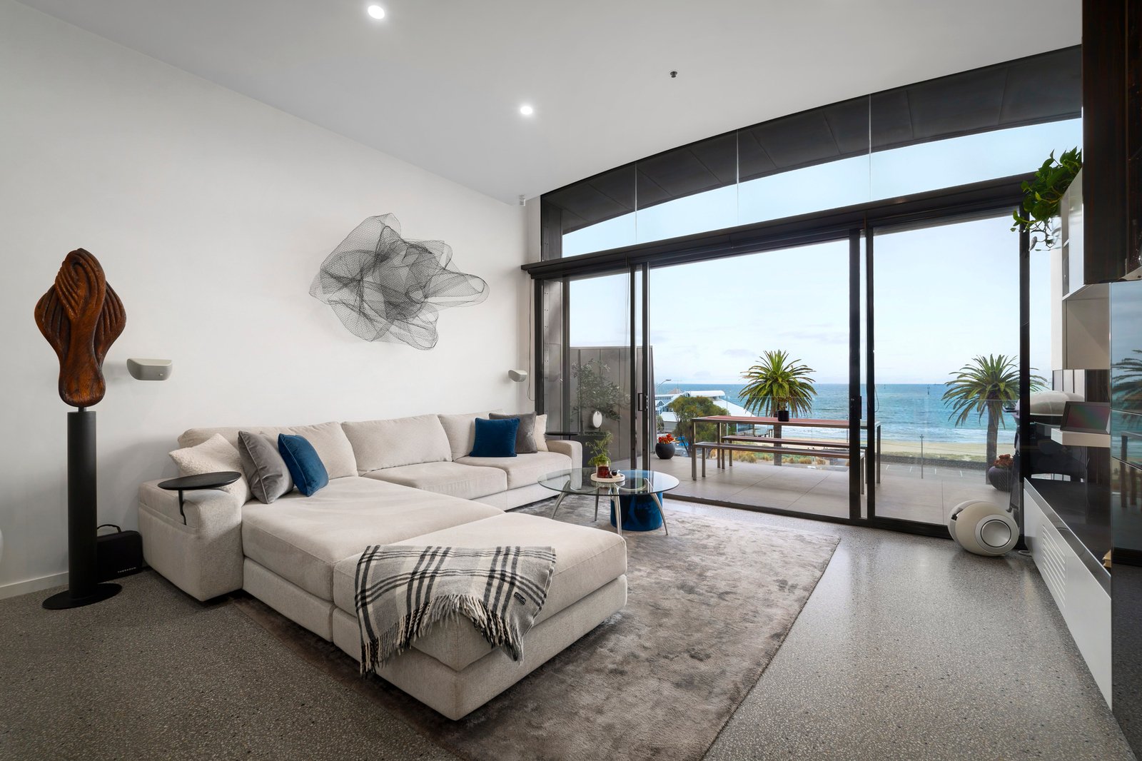 407/49 Beach Street, Port Melbourne, 3207