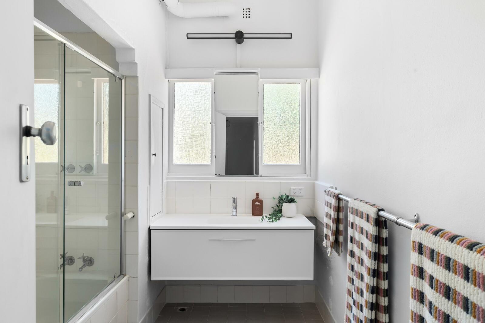 4/1 Lansell Road, Toorak, 3142