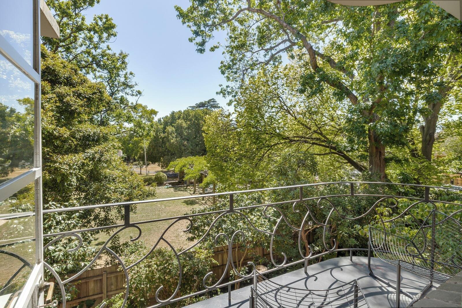 4/1 Lansell Road, Toorak, 3142