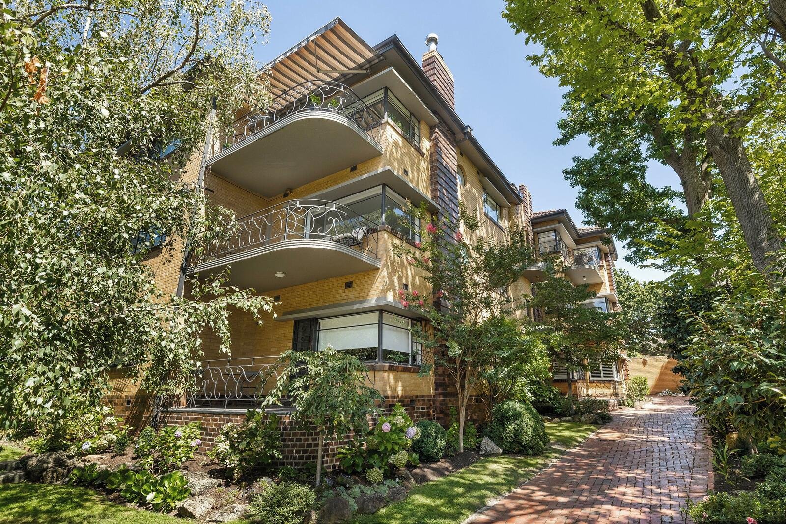 4/1 Lansell Road, Toorak, 3142