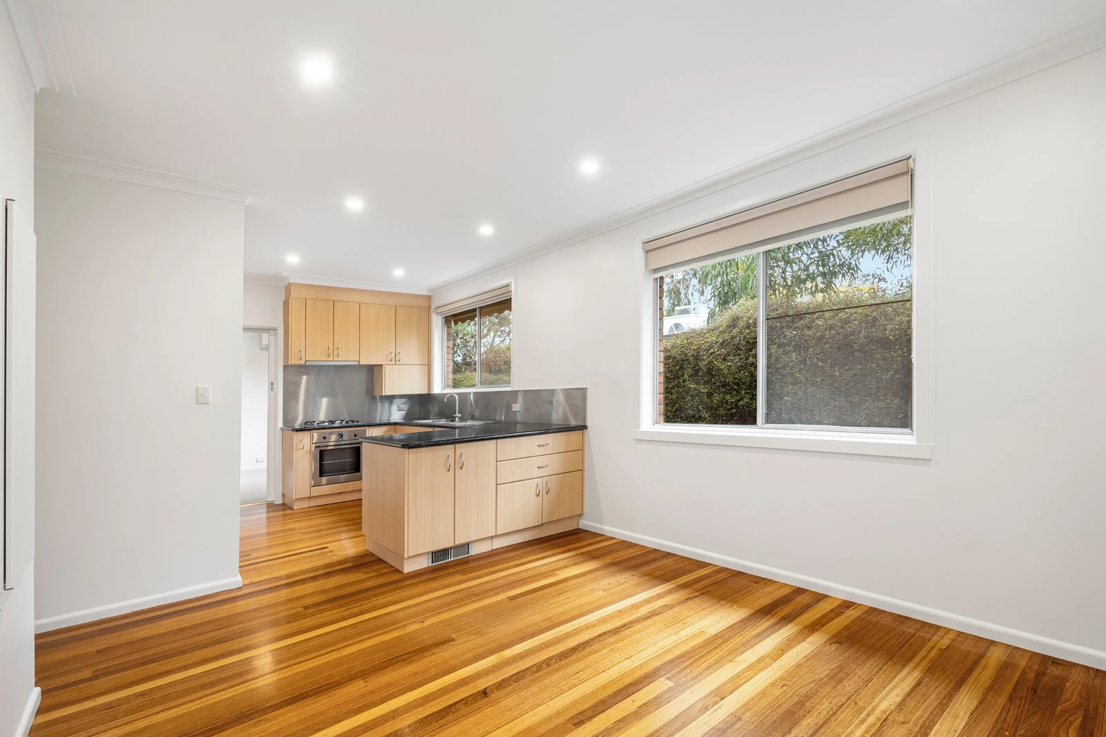 4/10 Hyton Crescent, Kew, 3101