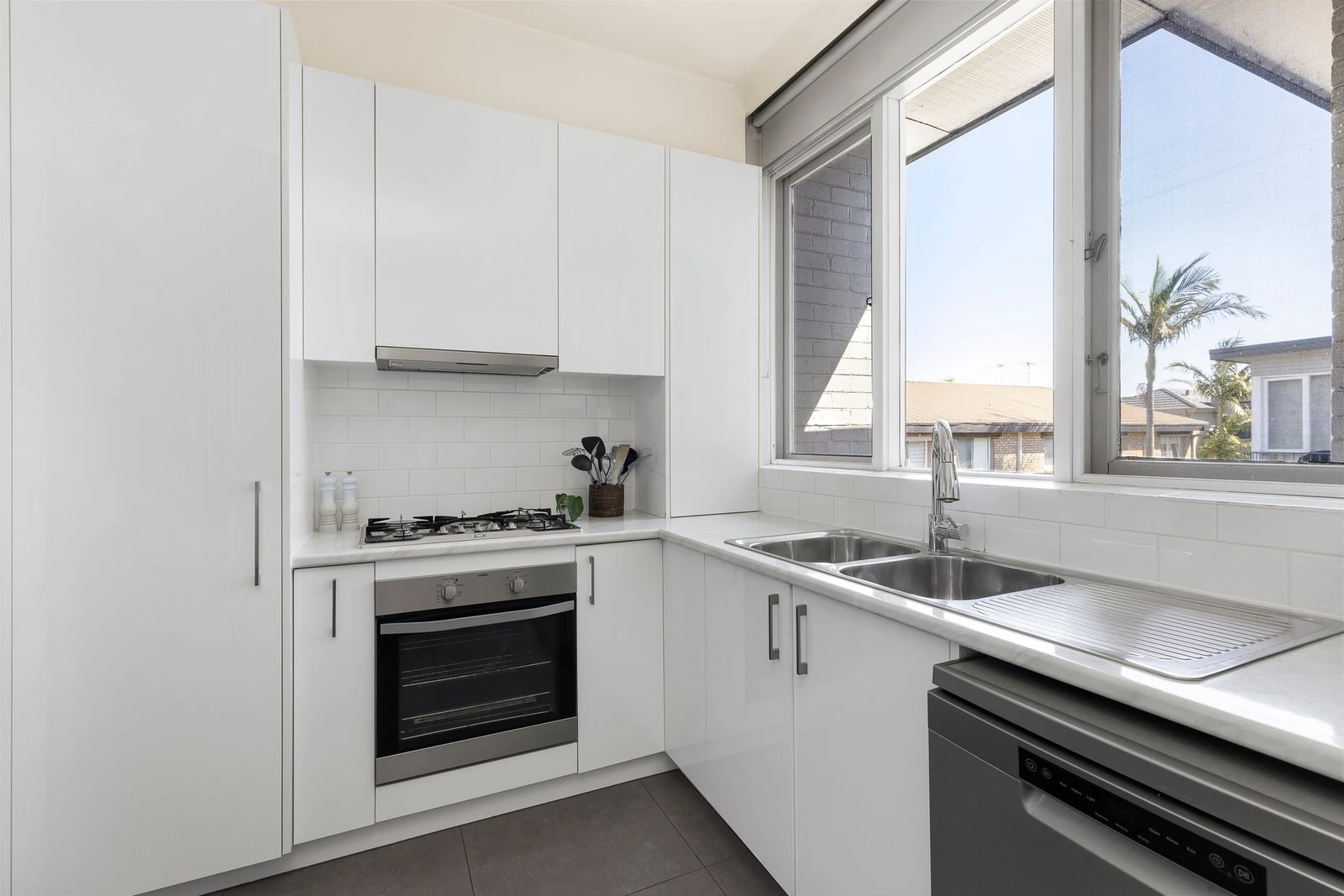 4/11 Kooyong Road, Caulfield North, 3161