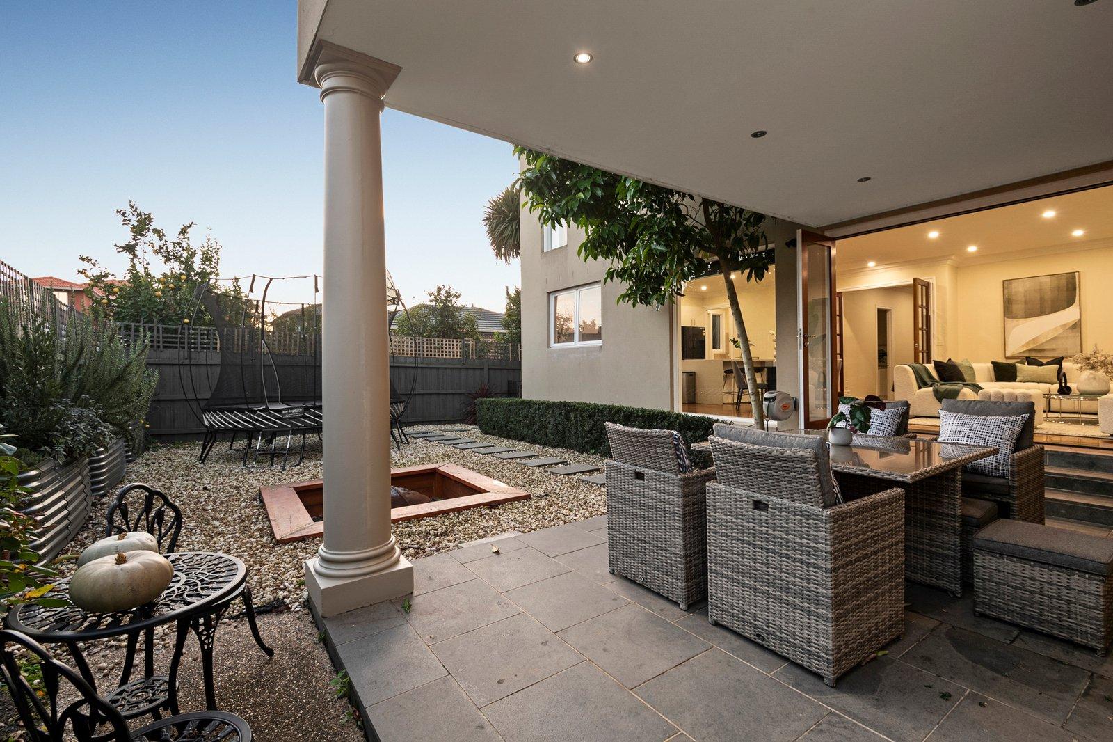 42 Grosvenor Parade, Balwyn, 3103