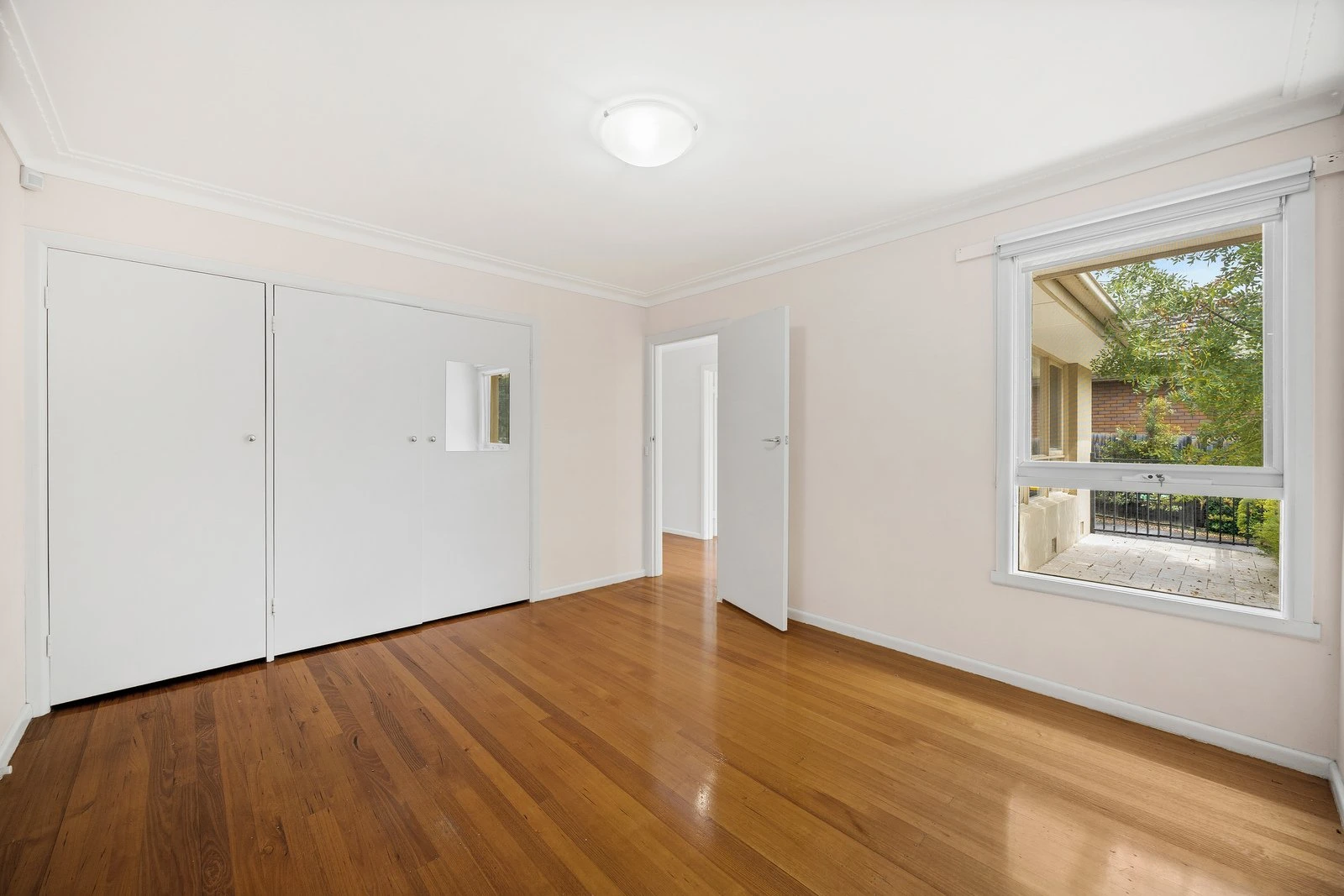 42 Roderick Street, Doncaster East, 3109