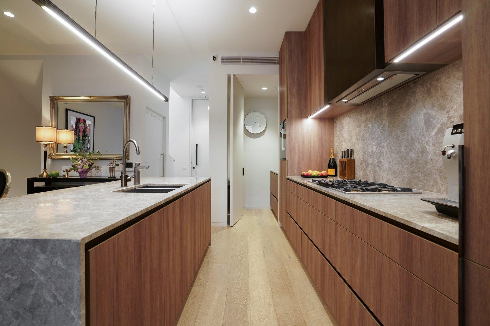 4/200 Cotham Road, Kew, 3101