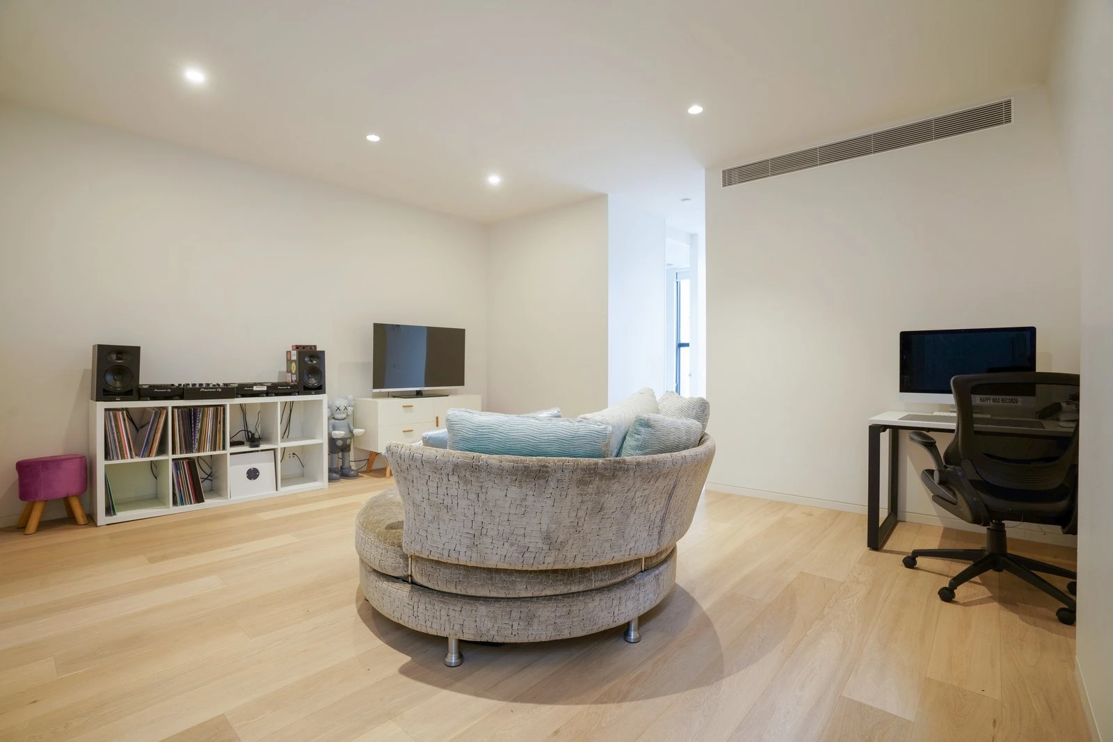 4/200 Cotham Road, Kew, 3101