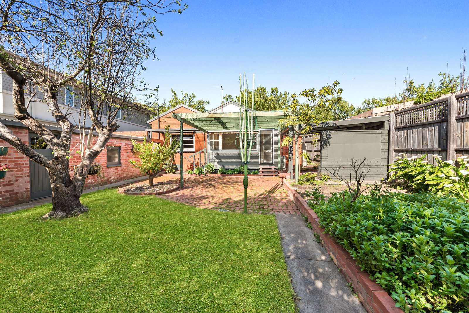43 Erica Avenue, Glen Iris, 3146