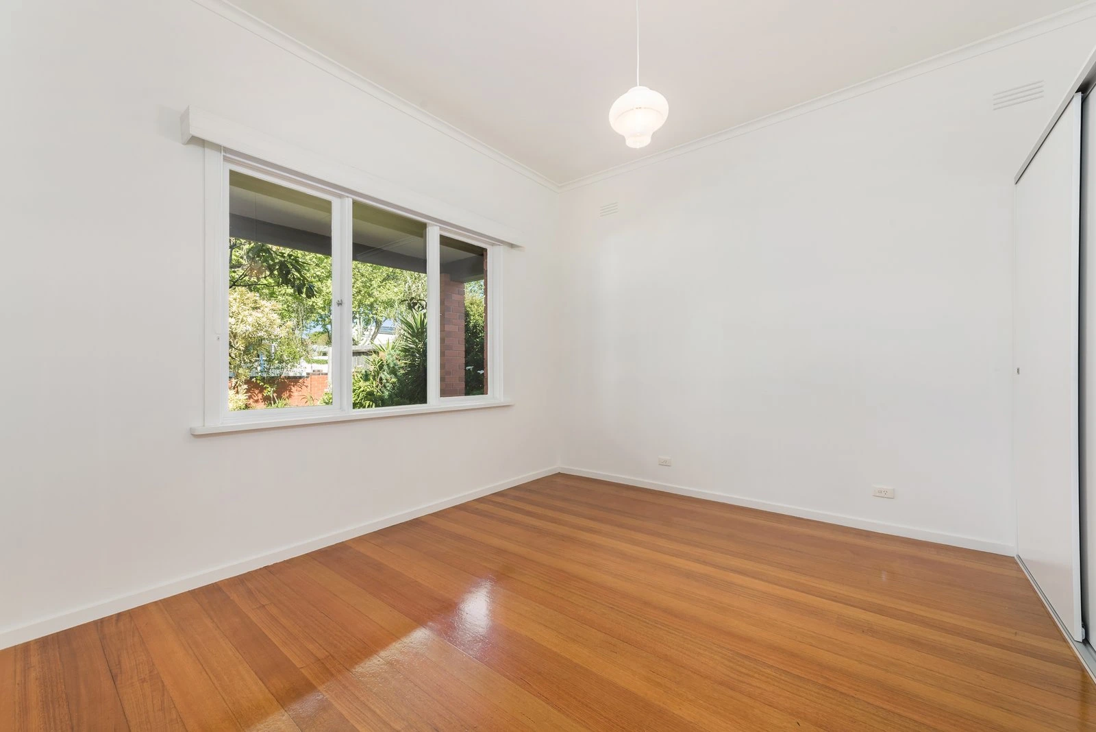 43 Erica Avenue, Glen Iris, 3146