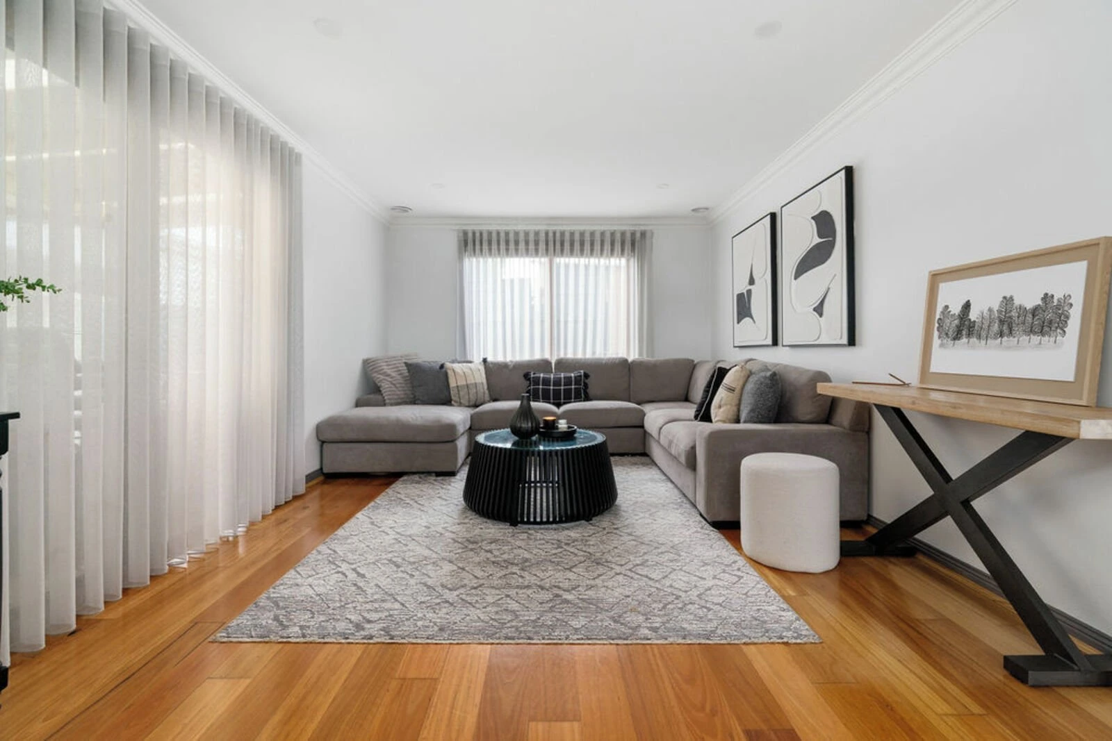 43 Oakland Street, Mornington, 3931