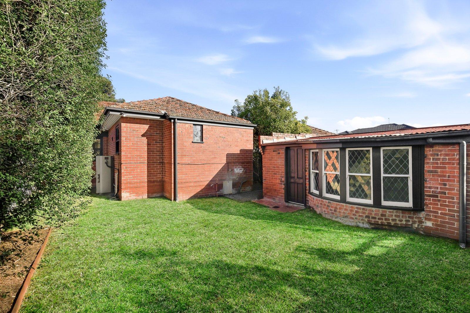 451 Waverley Road, Malvern East, 3145