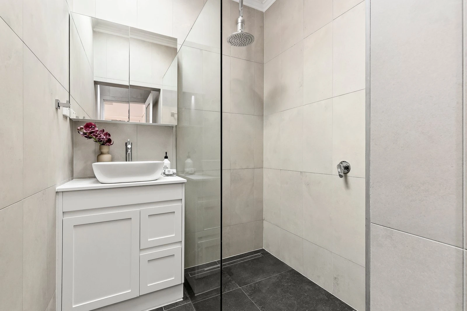 451 Waverley Road, Malvern East, 3145