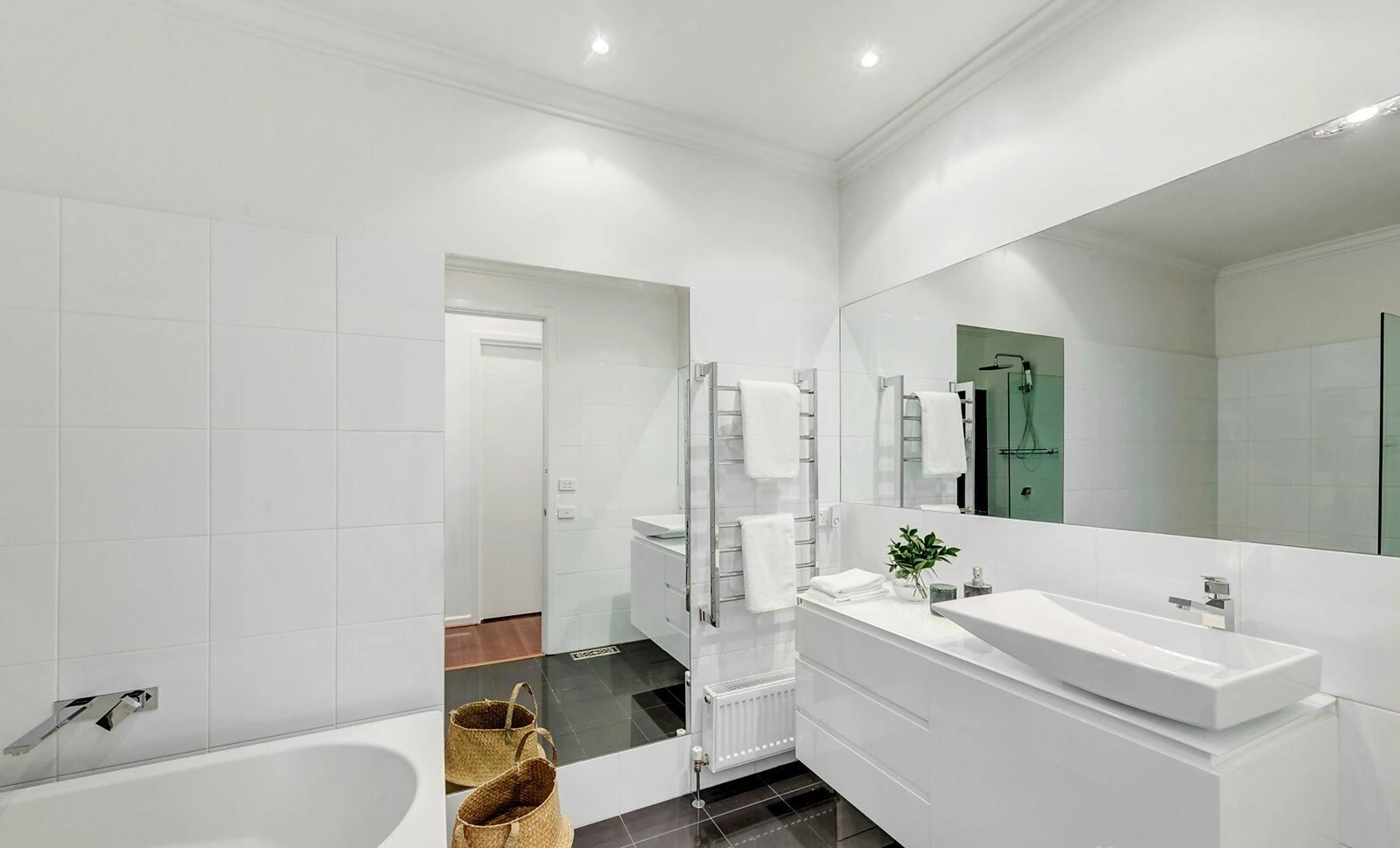 48 Melville Road, Hawthorn, 3122