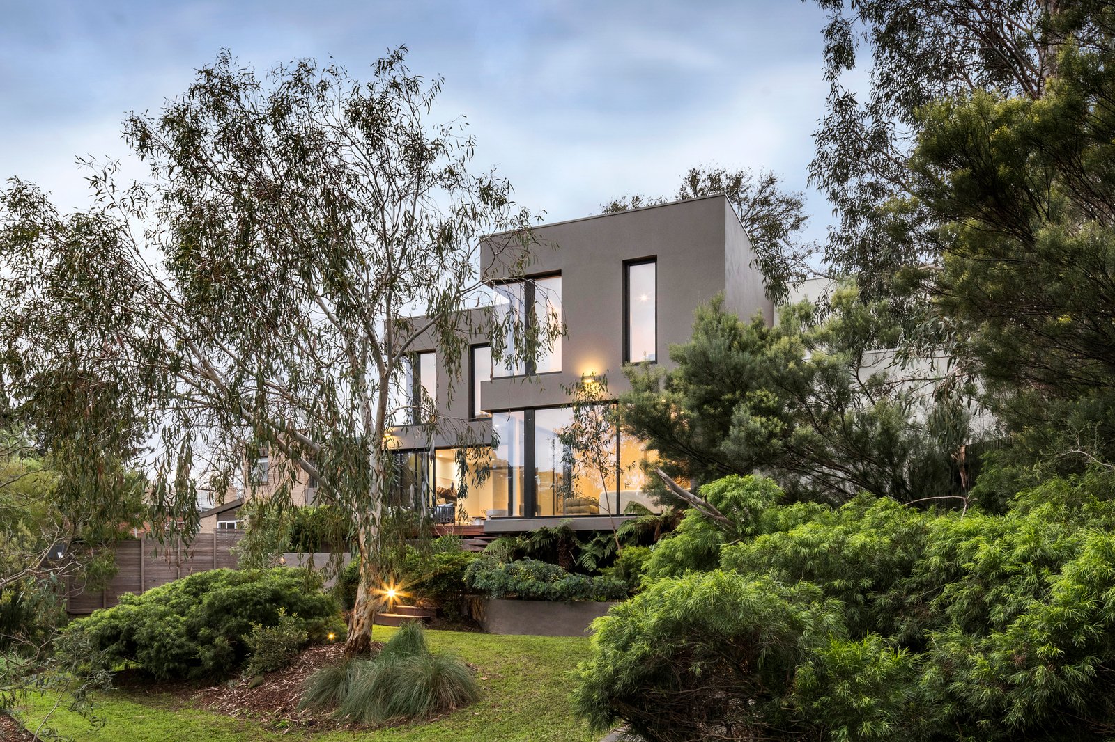 4A Glan Avon Road, Hawthorn, 3122
