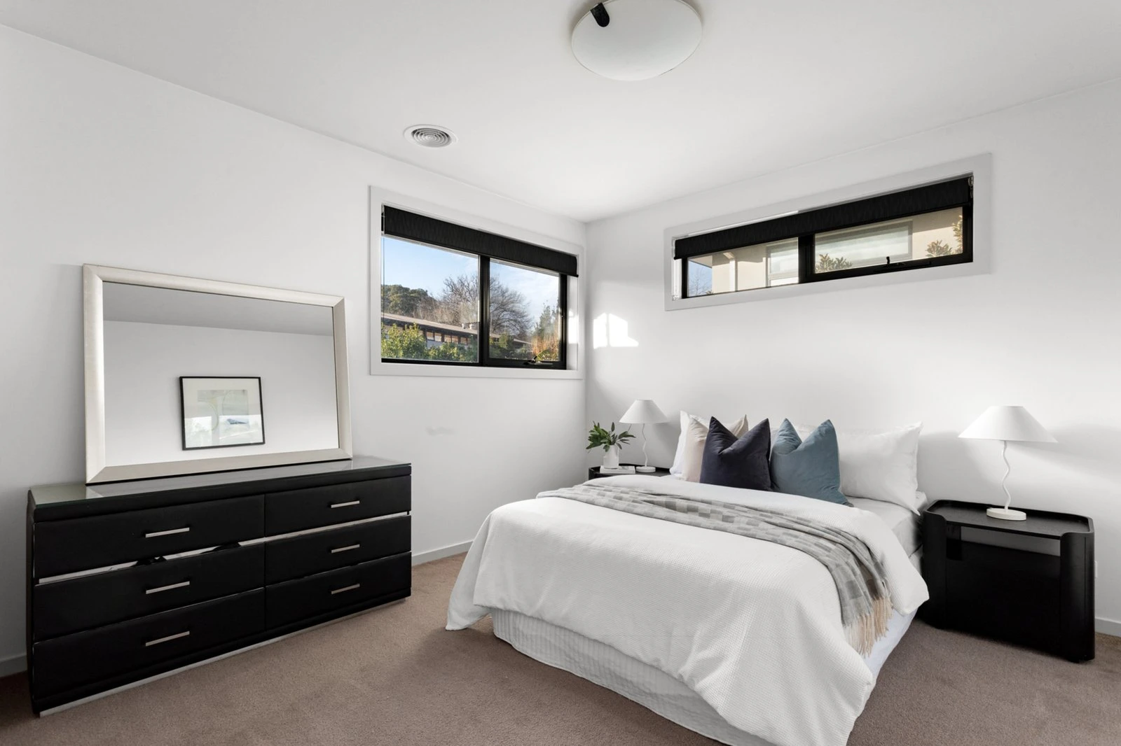 5 Montague Avenue, Glen Iris, 3146