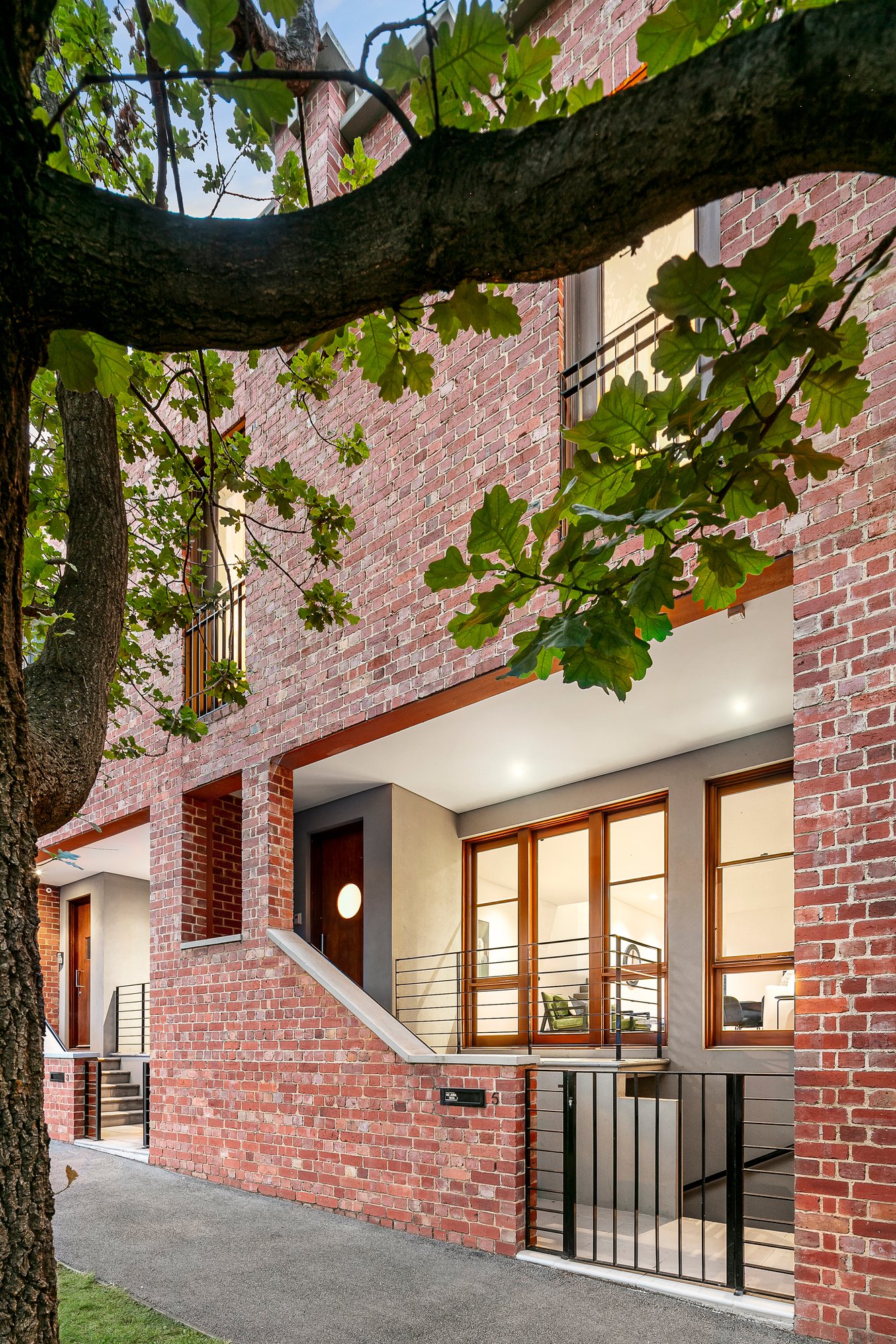 5 Tivoli Place, South Yarra, 3141