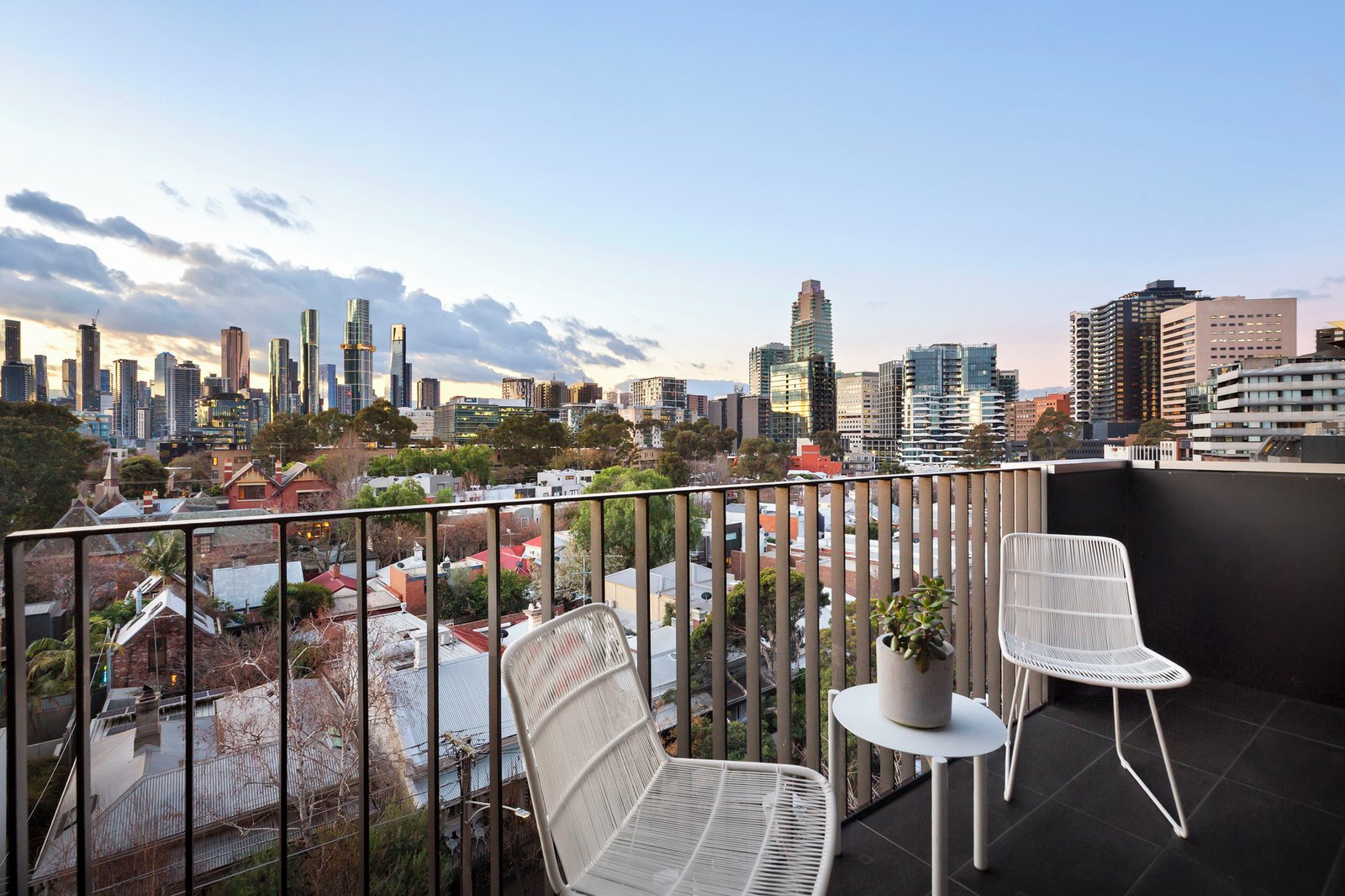 501/99 Palmerston Crescent, South Melbourne, 3205