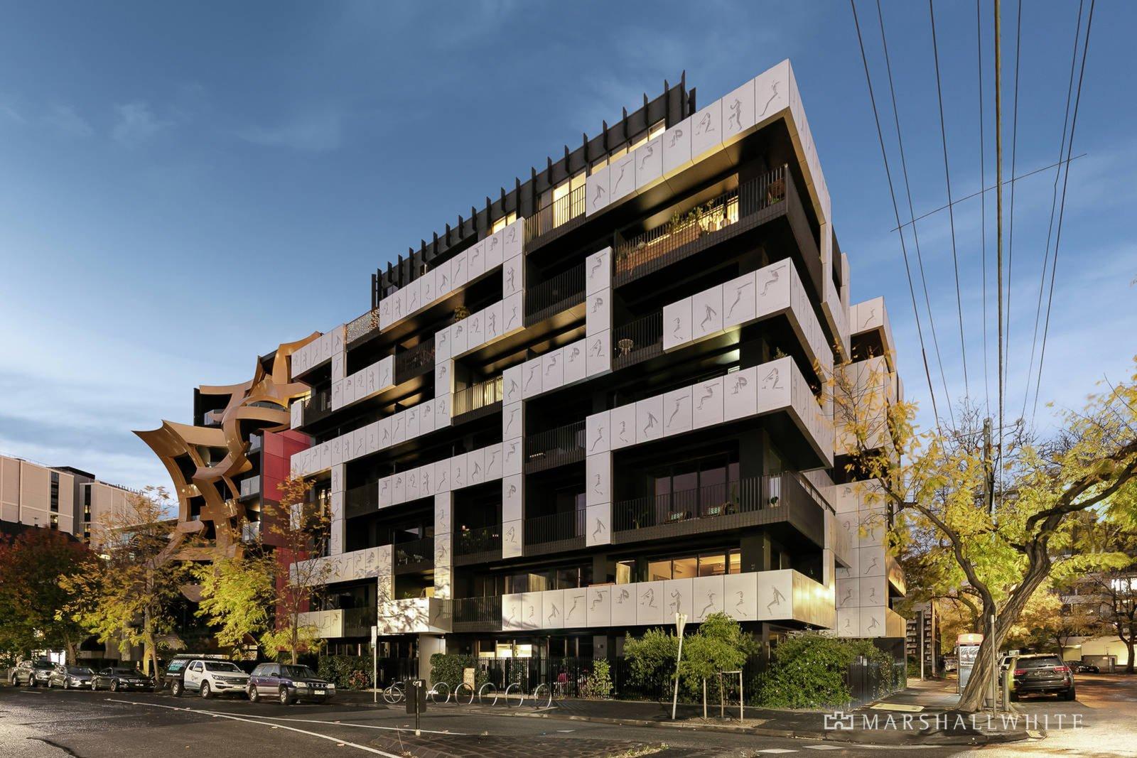 501/99 Palmerston Crescent, South Melbourne, 3205