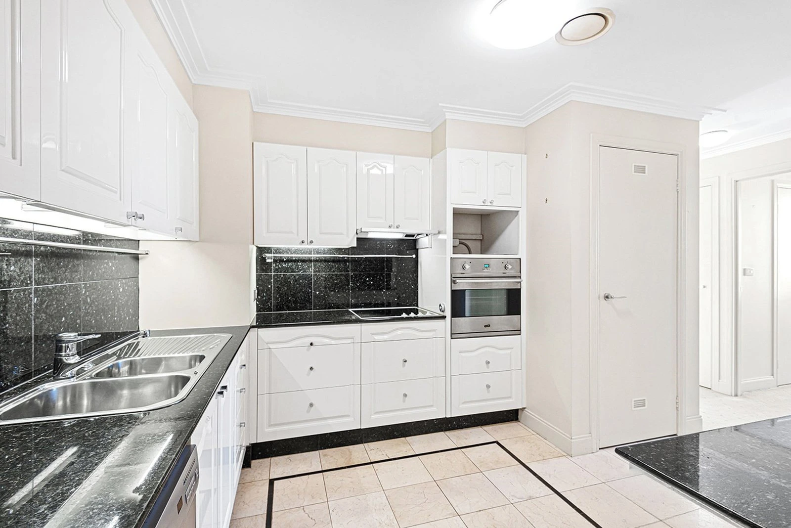 50/400 Victoria Parade, East Melbourne, 3002