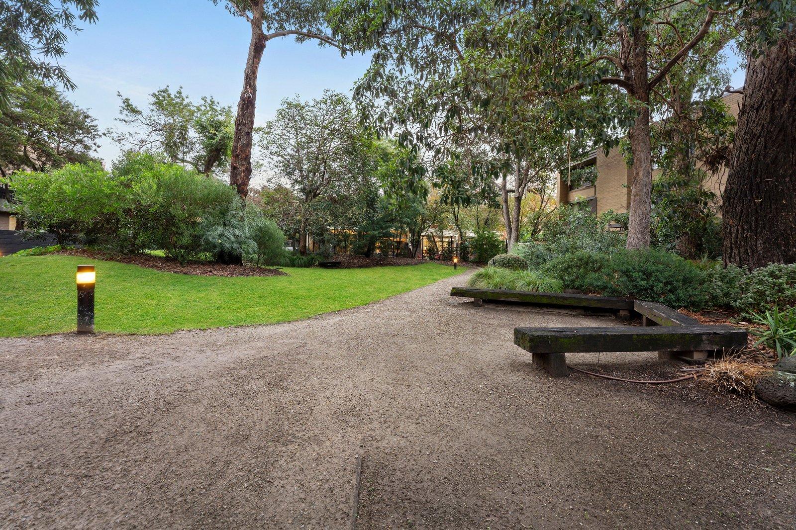 52A Napier Street, South Melbourne, 3205