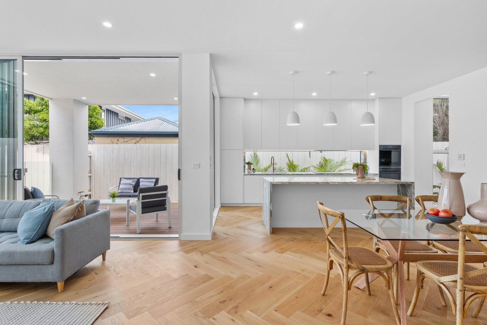 54 Adelaide Street, Mornington, 3931