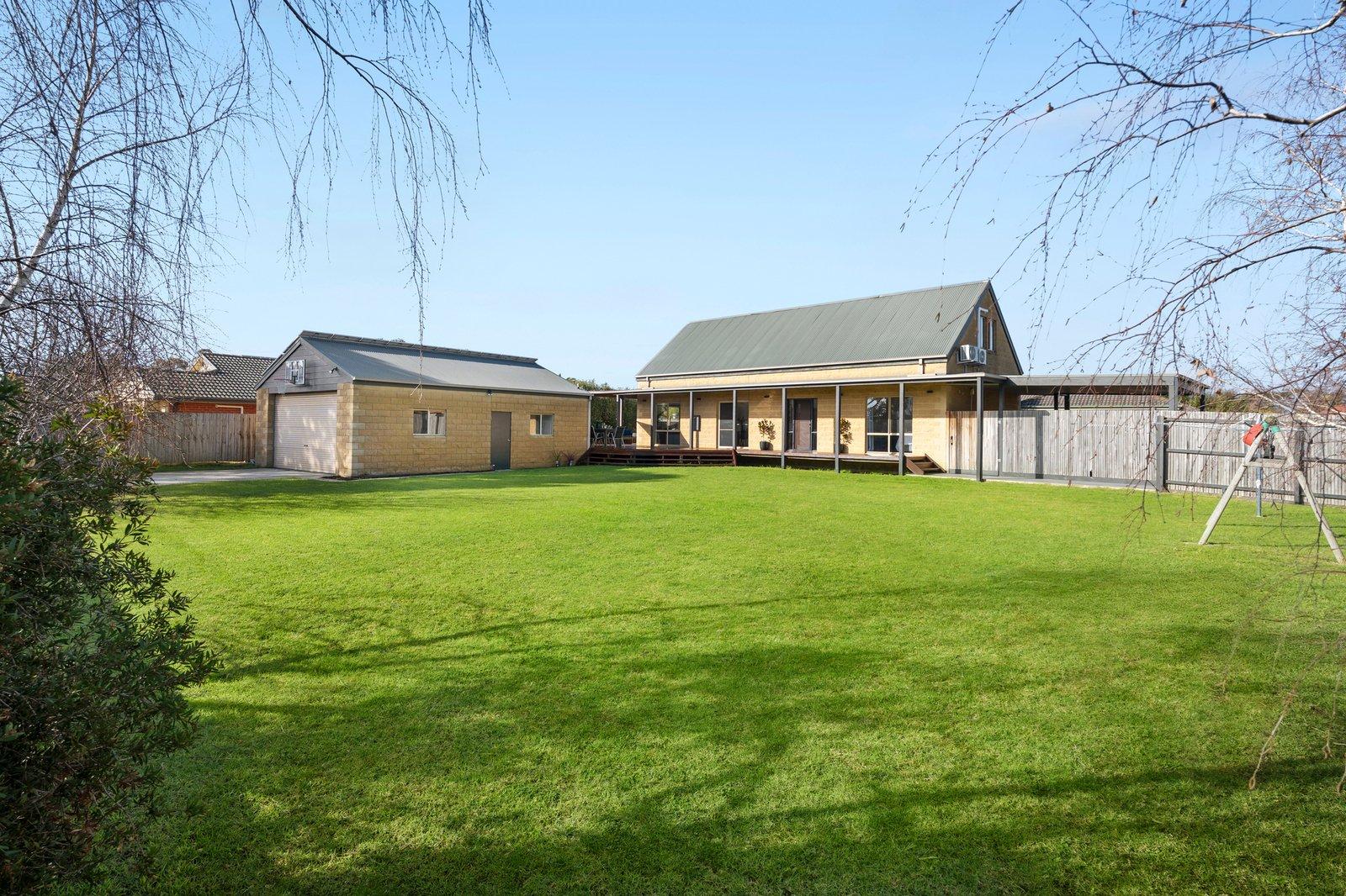 54 Amberley Drive, Mount Martha, 3934