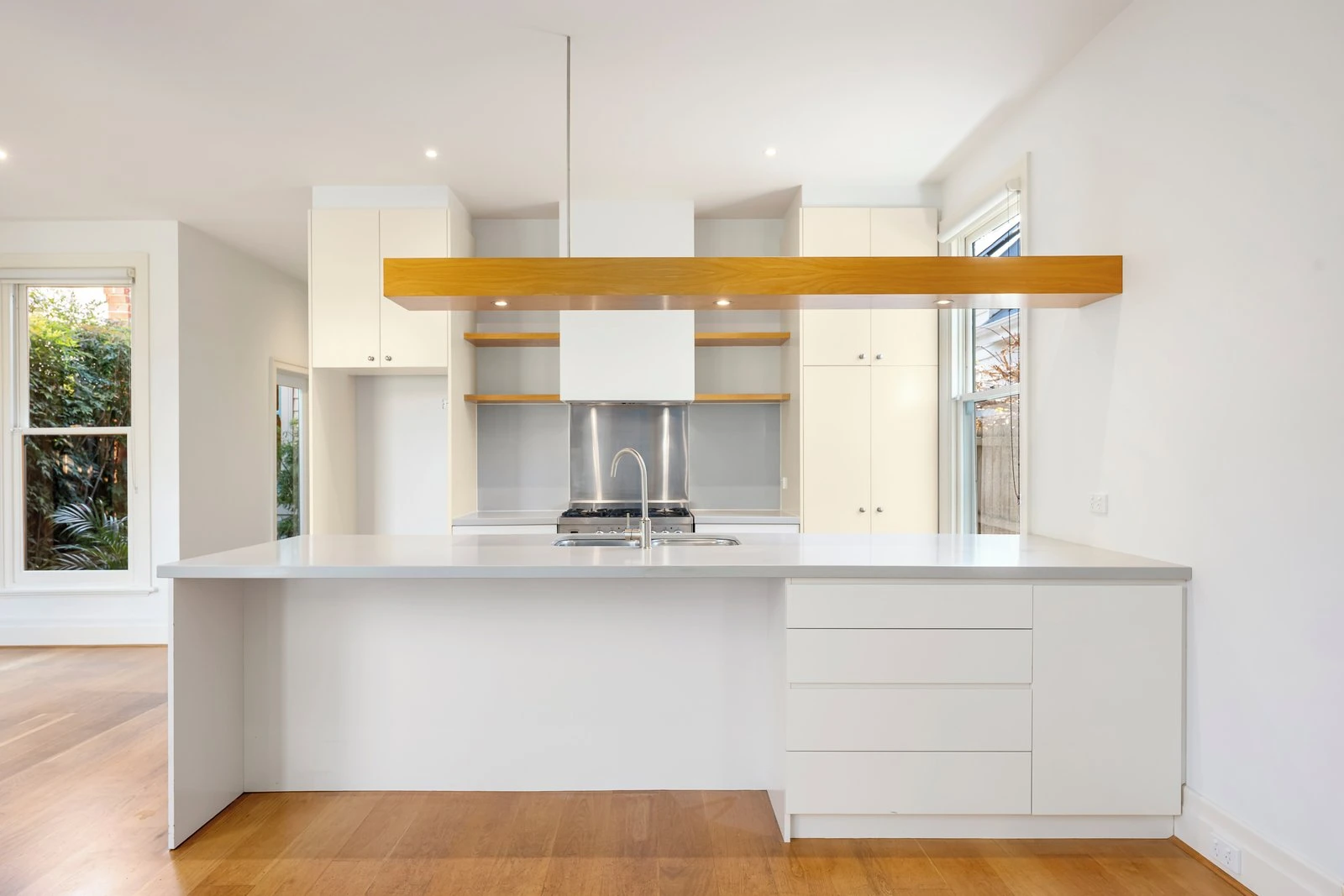 57 Byron Street, Elwood, 3184