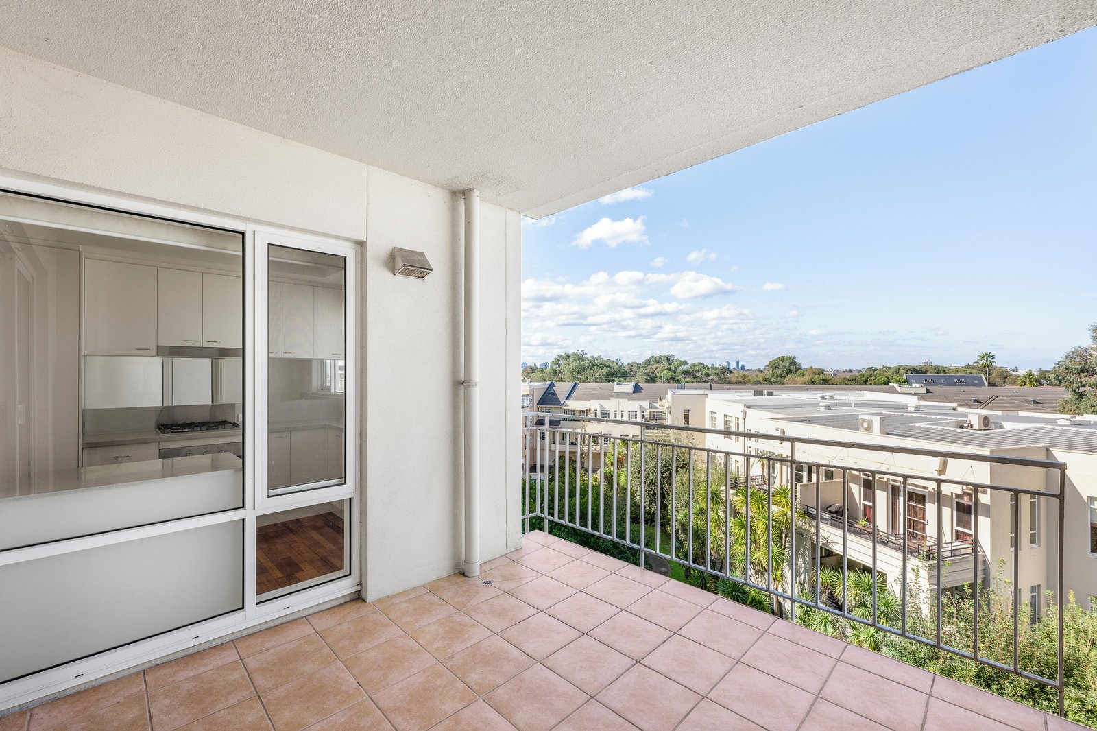 57/3 Seisman Place, Port Melbourne, 3207