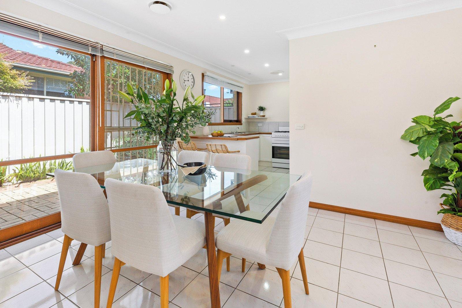 5/8-10 Clarkestown Avenue, Mount Eliza, 3930