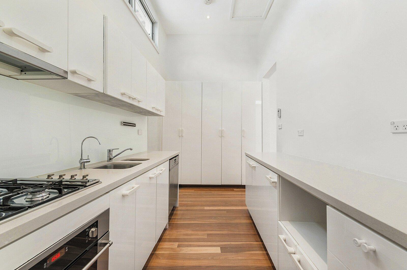 58 Mountain Street, South Melbourne, 3205