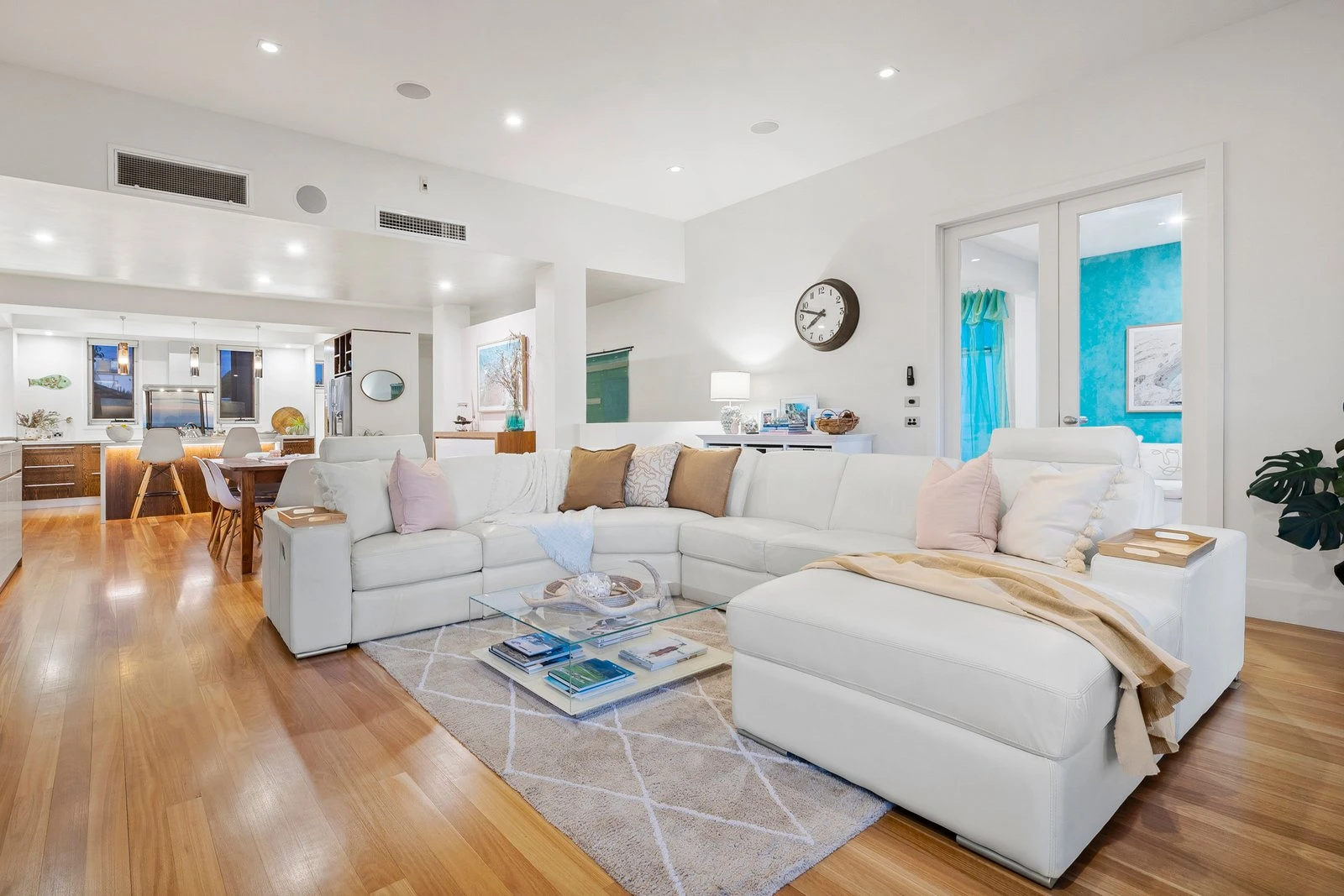 588 Esplanade, Mount Martha, 3934
