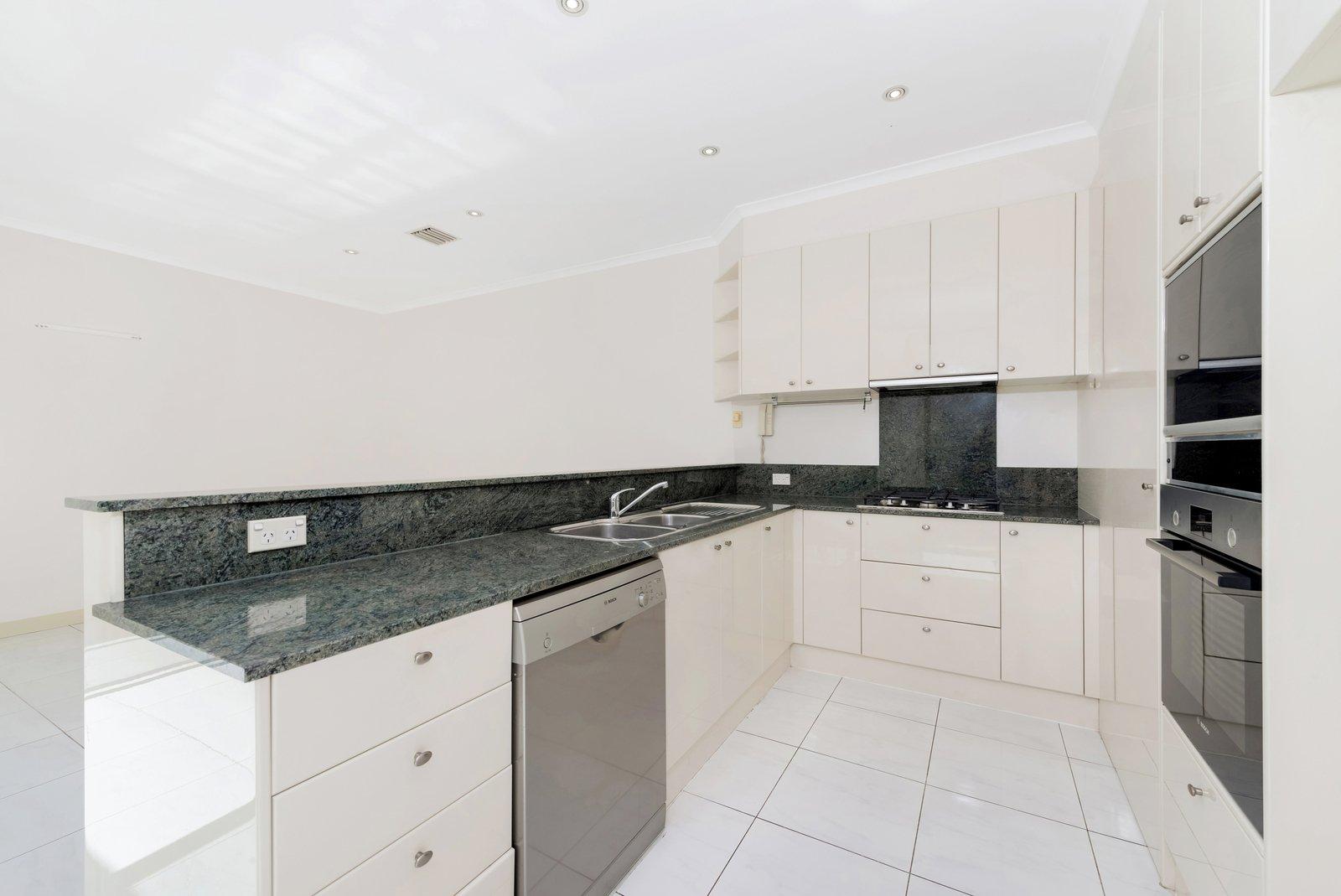 59 Beacon Vista, Port Melbourne, 3207