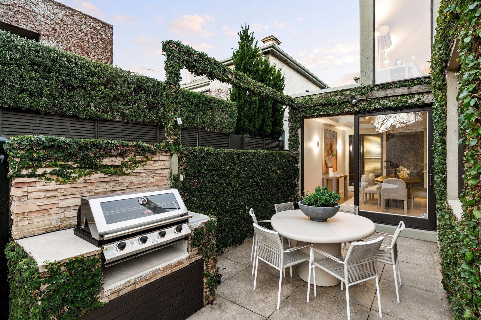 6 Anderson Street, South Melbourne, 3205