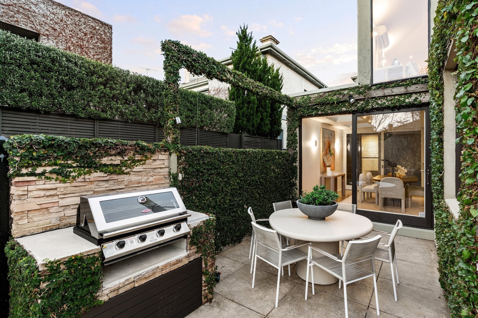 6 Anderson Street, South Melbourne, 3205