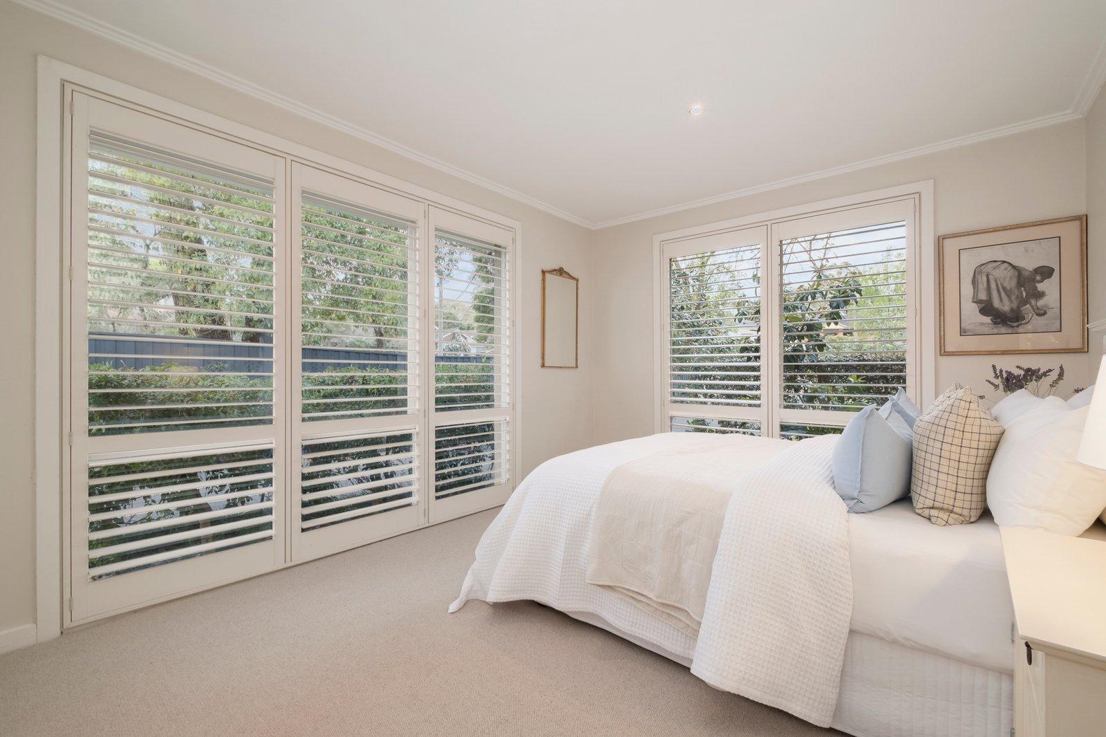 6 Gilbert Parade, Camberwell, 3124