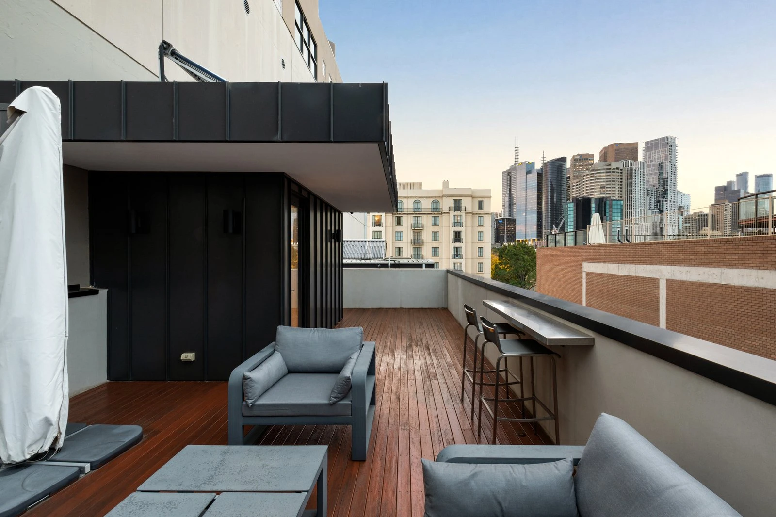 6 Jolimont Lane, East Melbourne, 3002