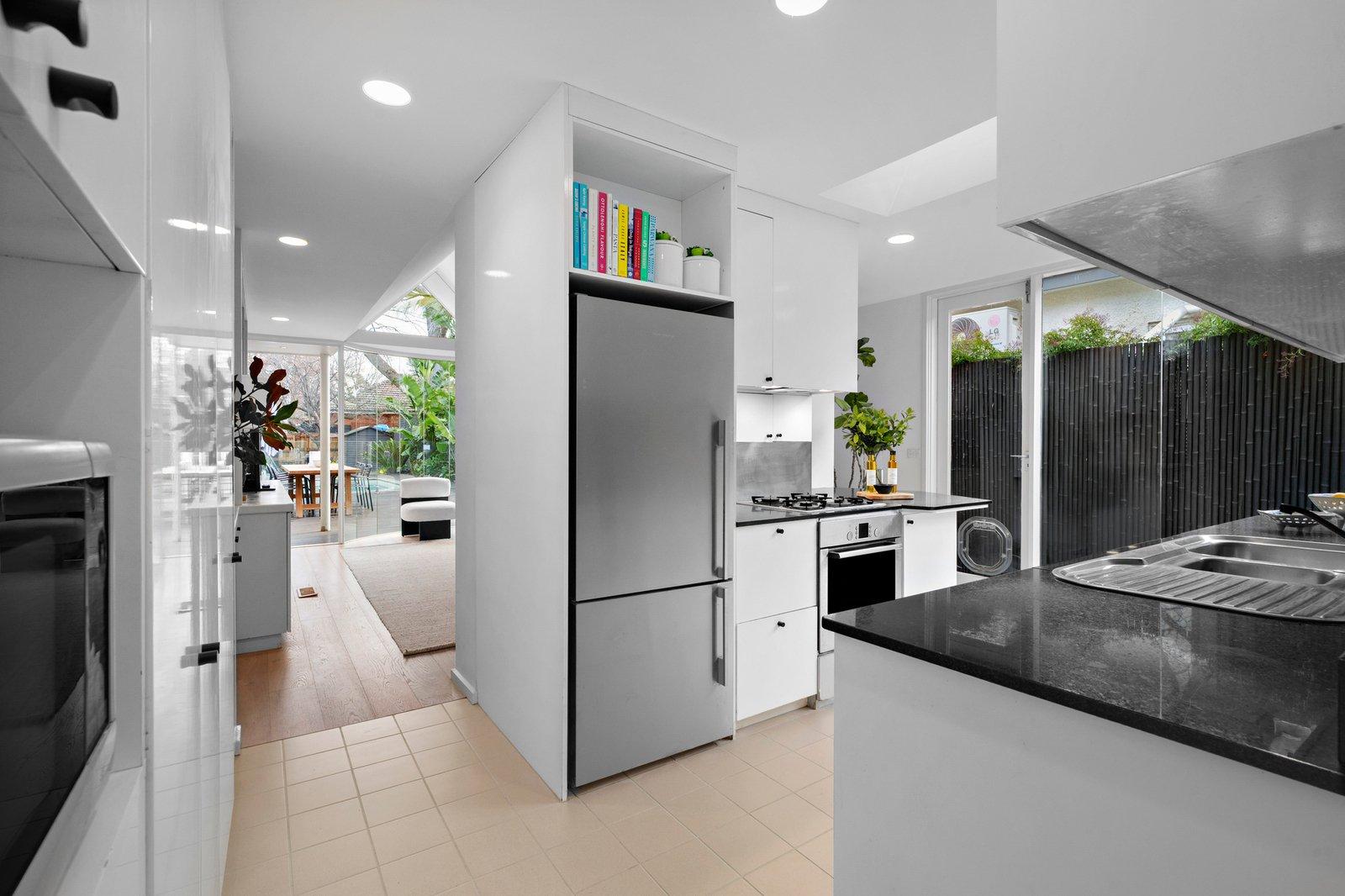 6 Knight Street, Elwood, 3184