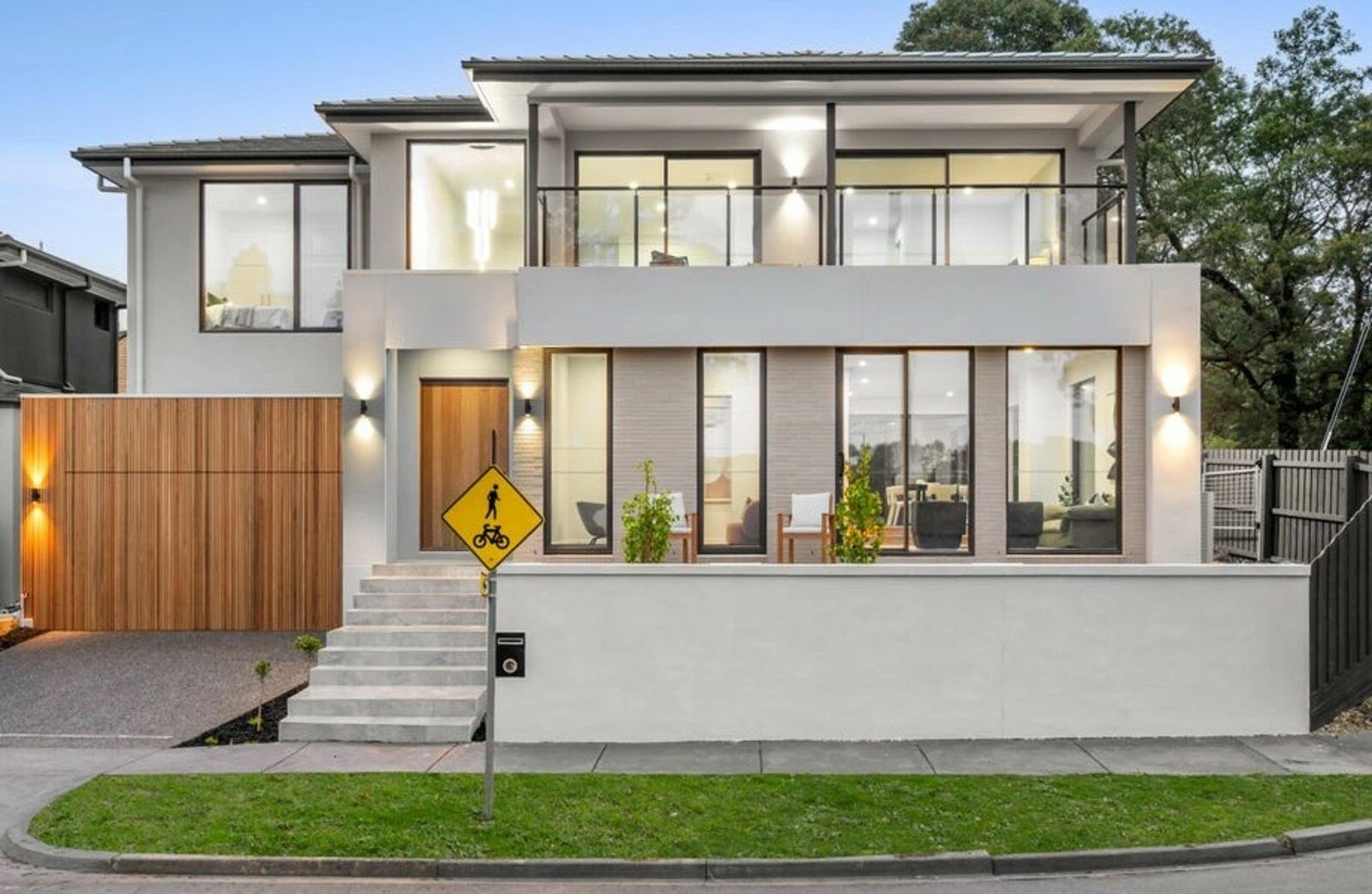 6 Ryburne Avenue, Ashburton, 3147