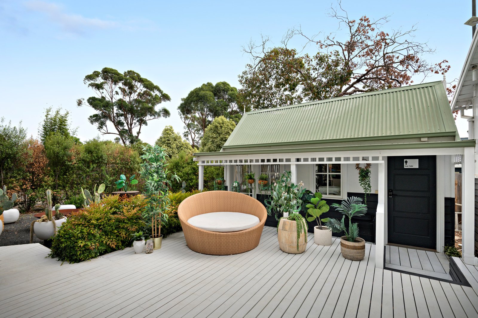 6 Rothesay Avenue, Mornington, 3931