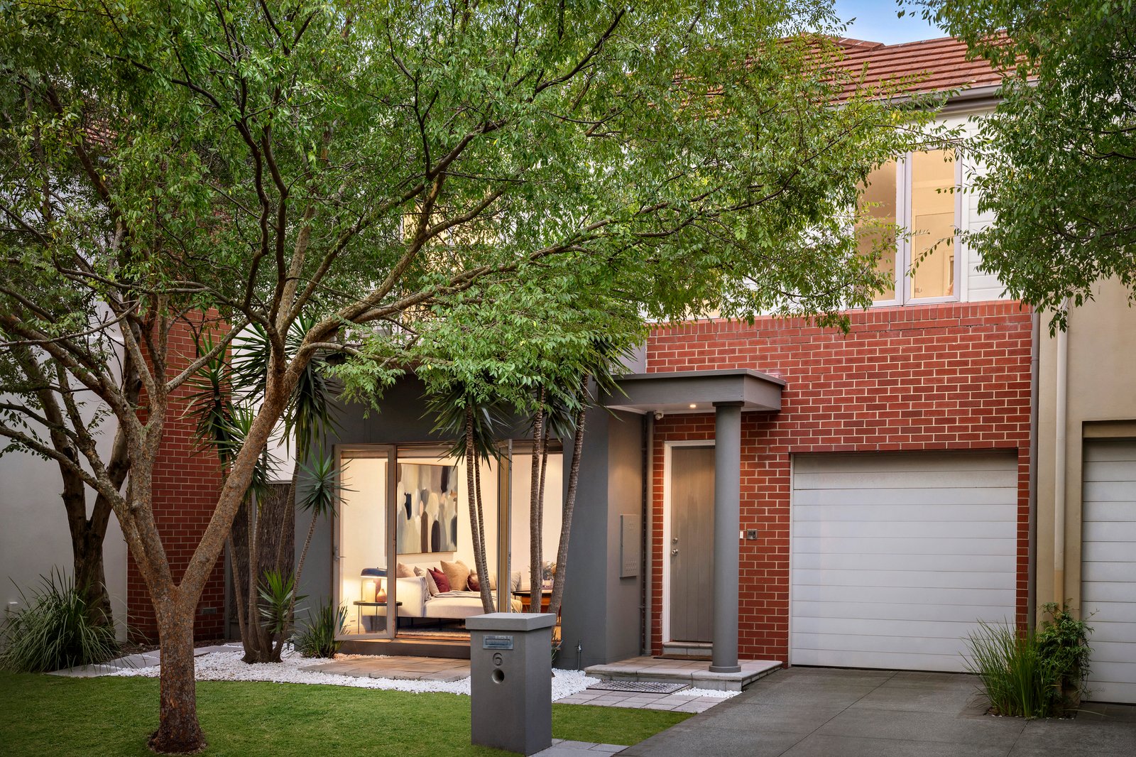 6 The Cove, Port Melbourne, 3207