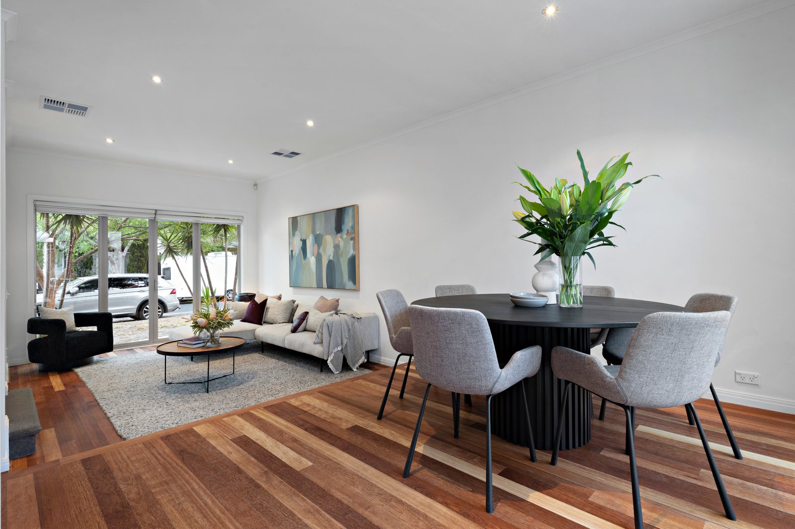 6 The Cove, Port Melbourne, 3207