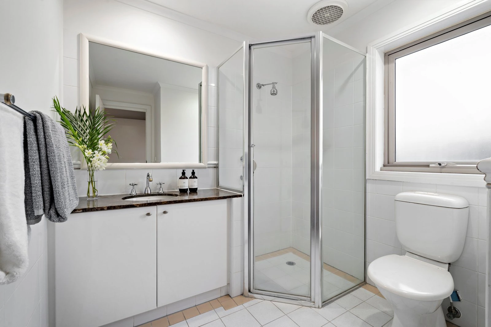 6 The Cove, Port Melbourne, 3207