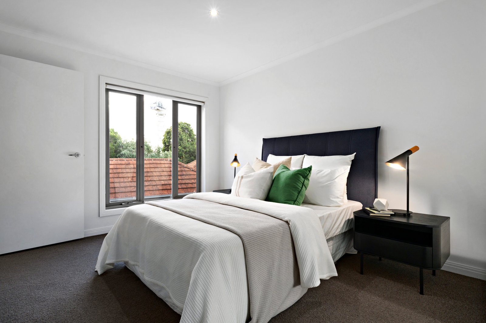 6 The Cove, Port Melbourne, 3207