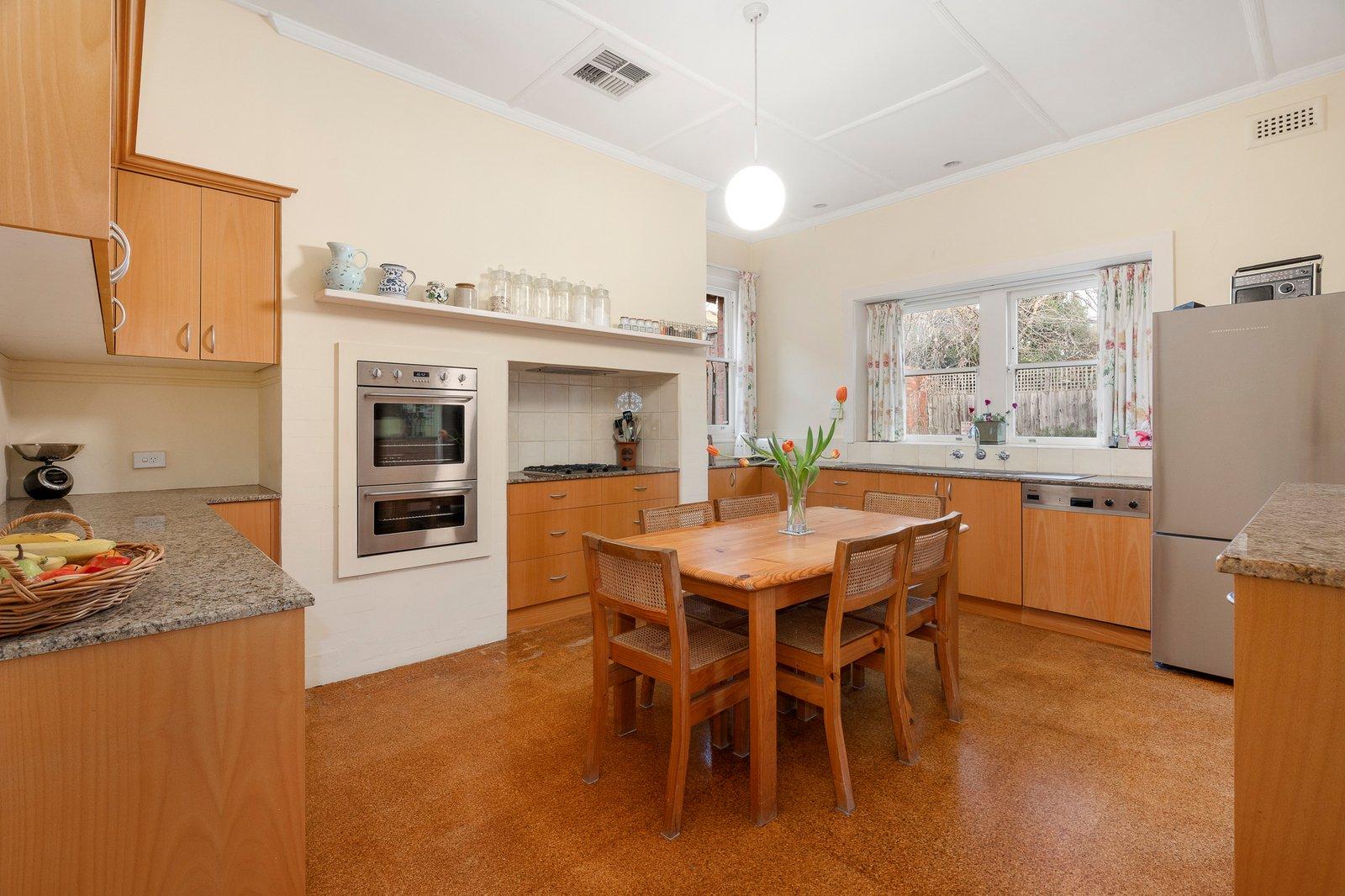 6 Urquhart Street, Hawthorn, 3122